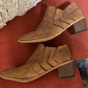 Booties. Brown. Size 43 (women’s 10)